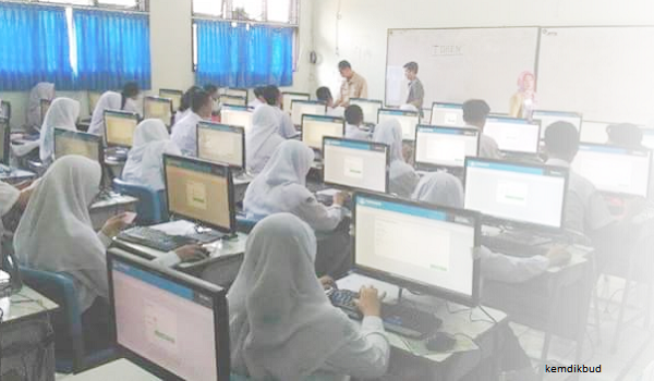 Menggali Informasi Non-Kognitif Di Balik Nilai UN Siswa