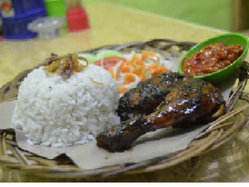 Ayam Bakar Bang Roro