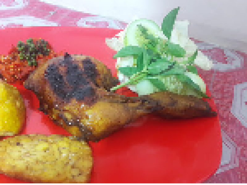 AYAM BAKAR BERKOBAR